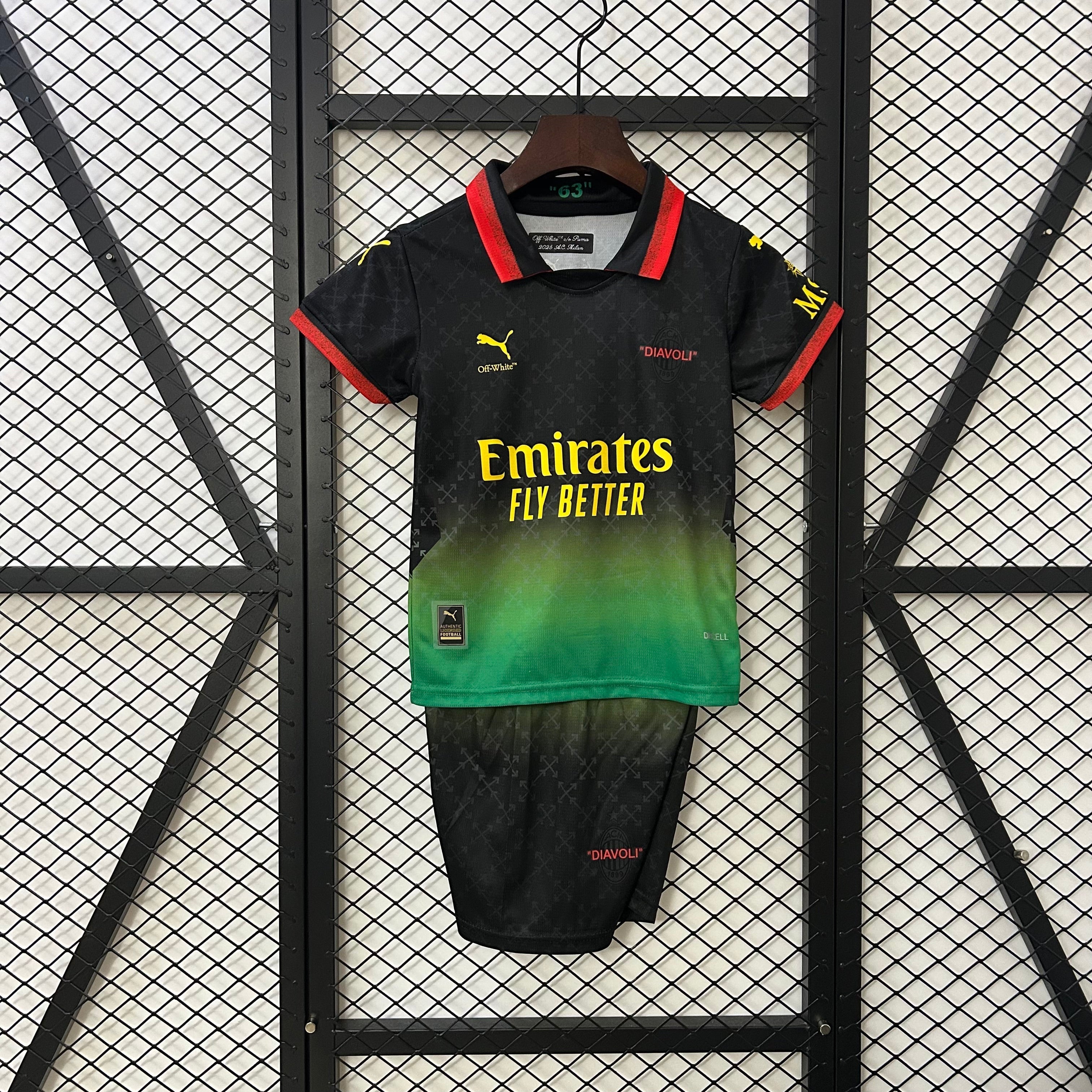 New Conjunto Niño AC Milan Special Edition 25/26
