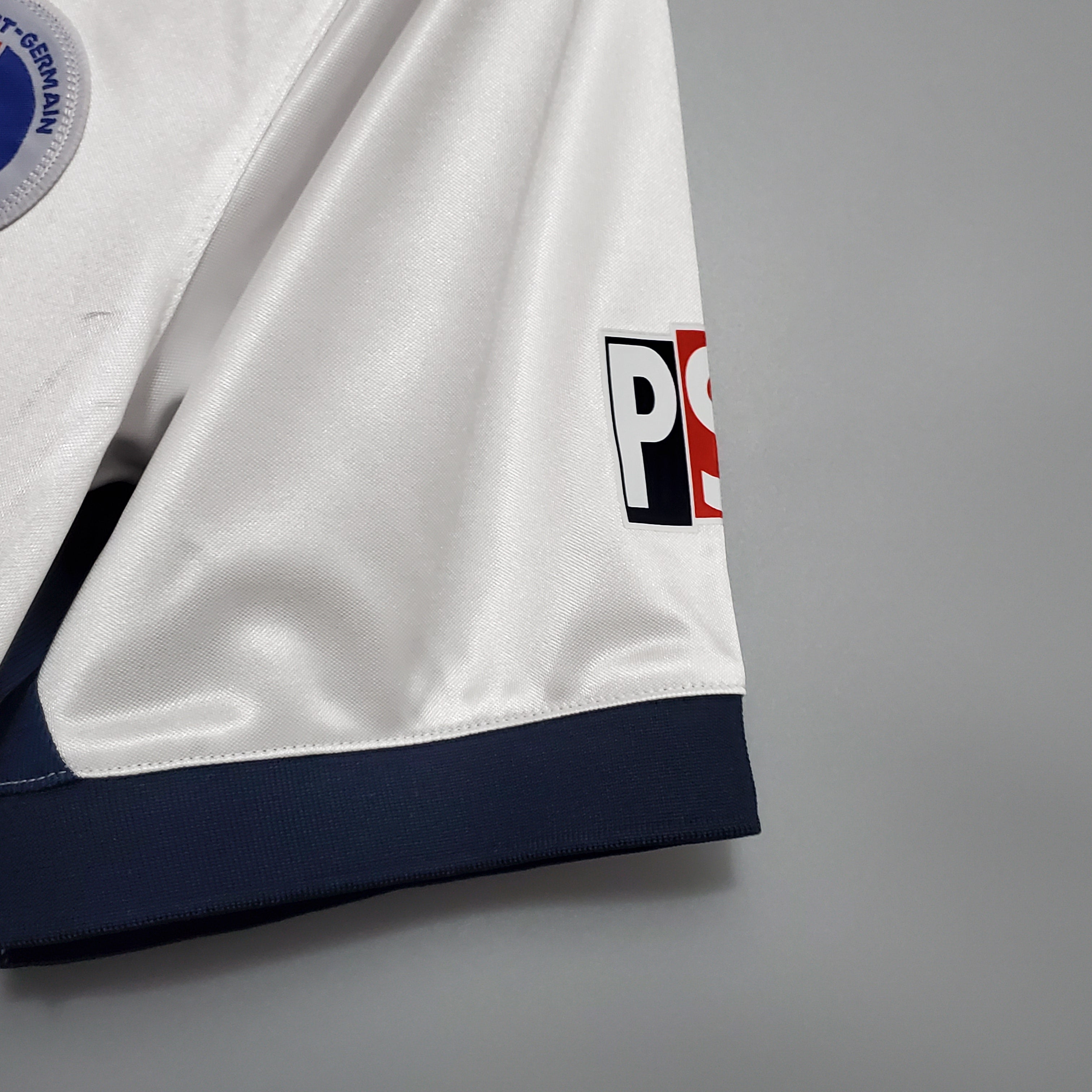 New PSG Retro Shirt 98/99