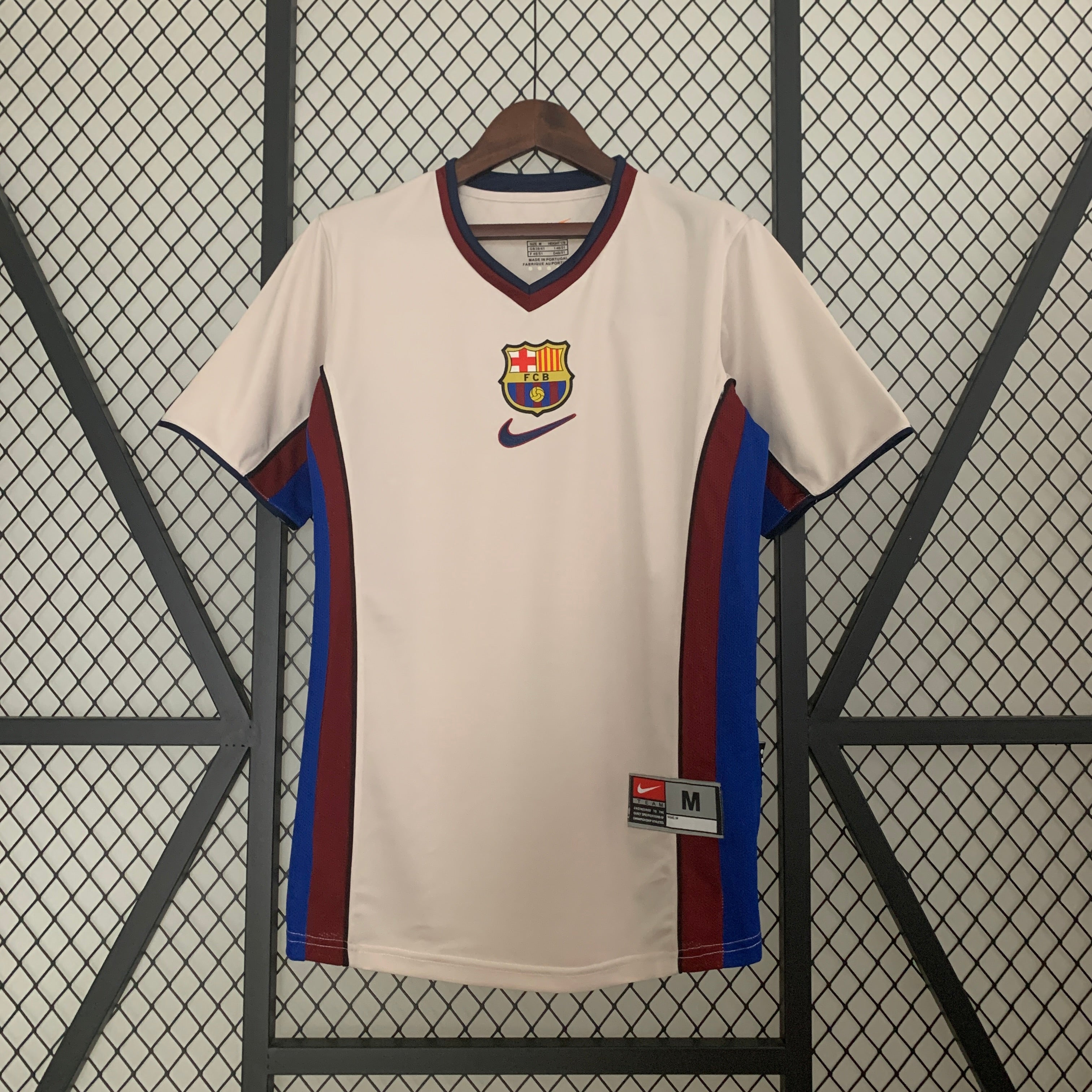 New FC Barcelona Retro Shirt 98/99