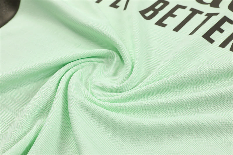 New Real Madrid TrackSuit Complete 25/26 4º