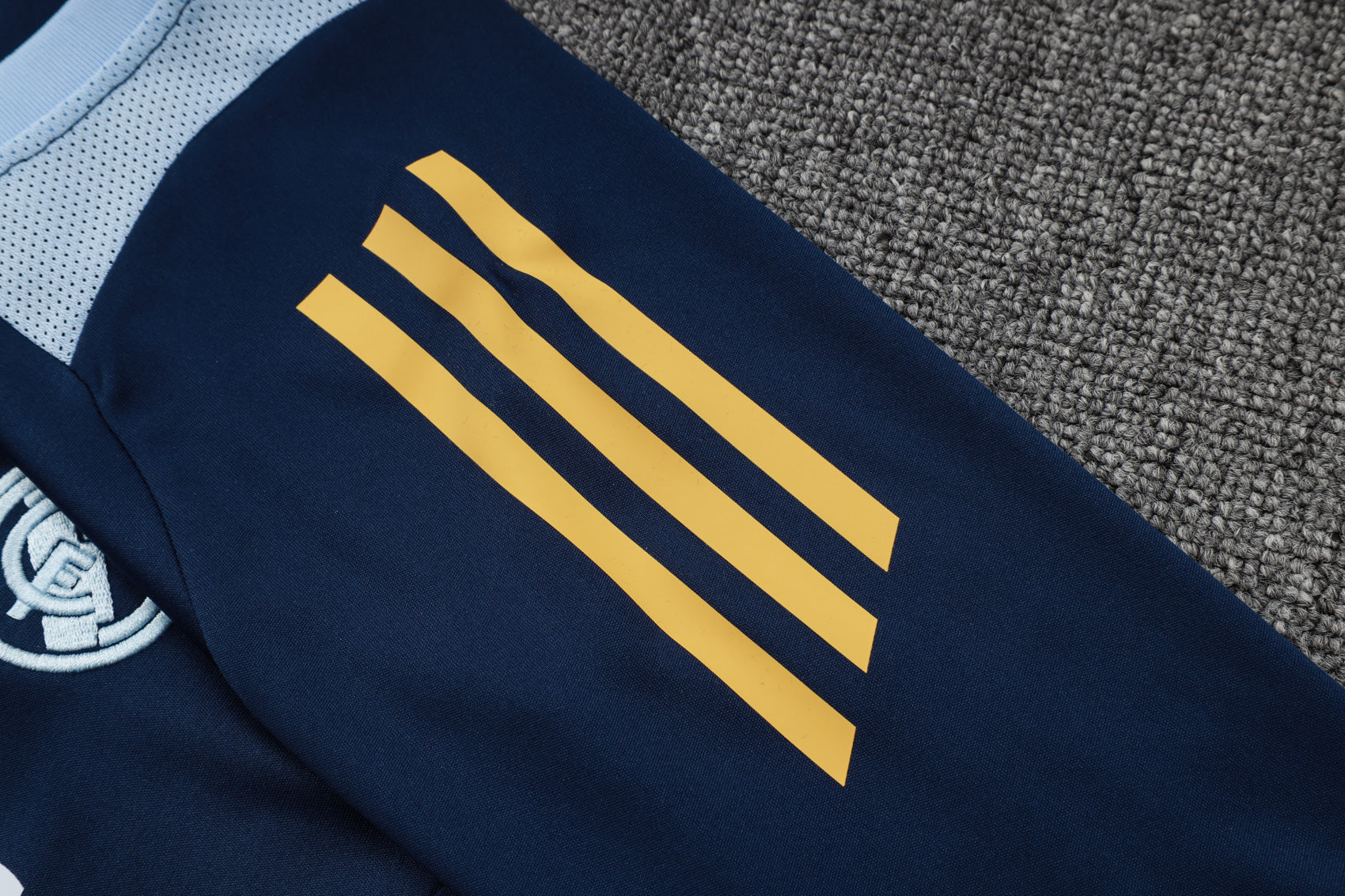 New Real Madrid 6º TrackSuit Corto 24/25