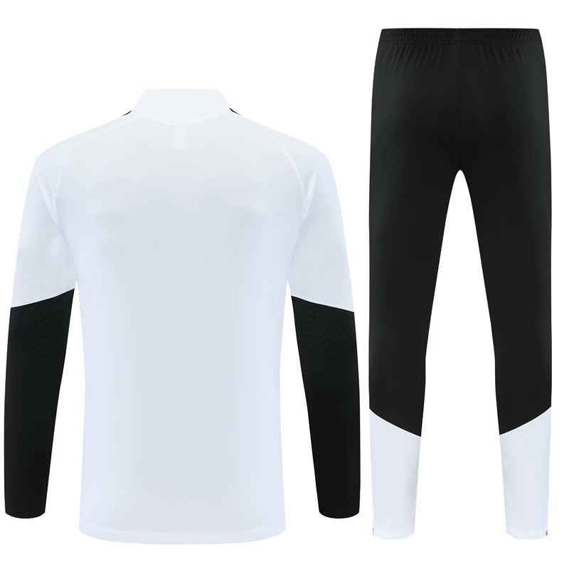 Niño - Juventus de Turín TrackSuit Complete 26/27