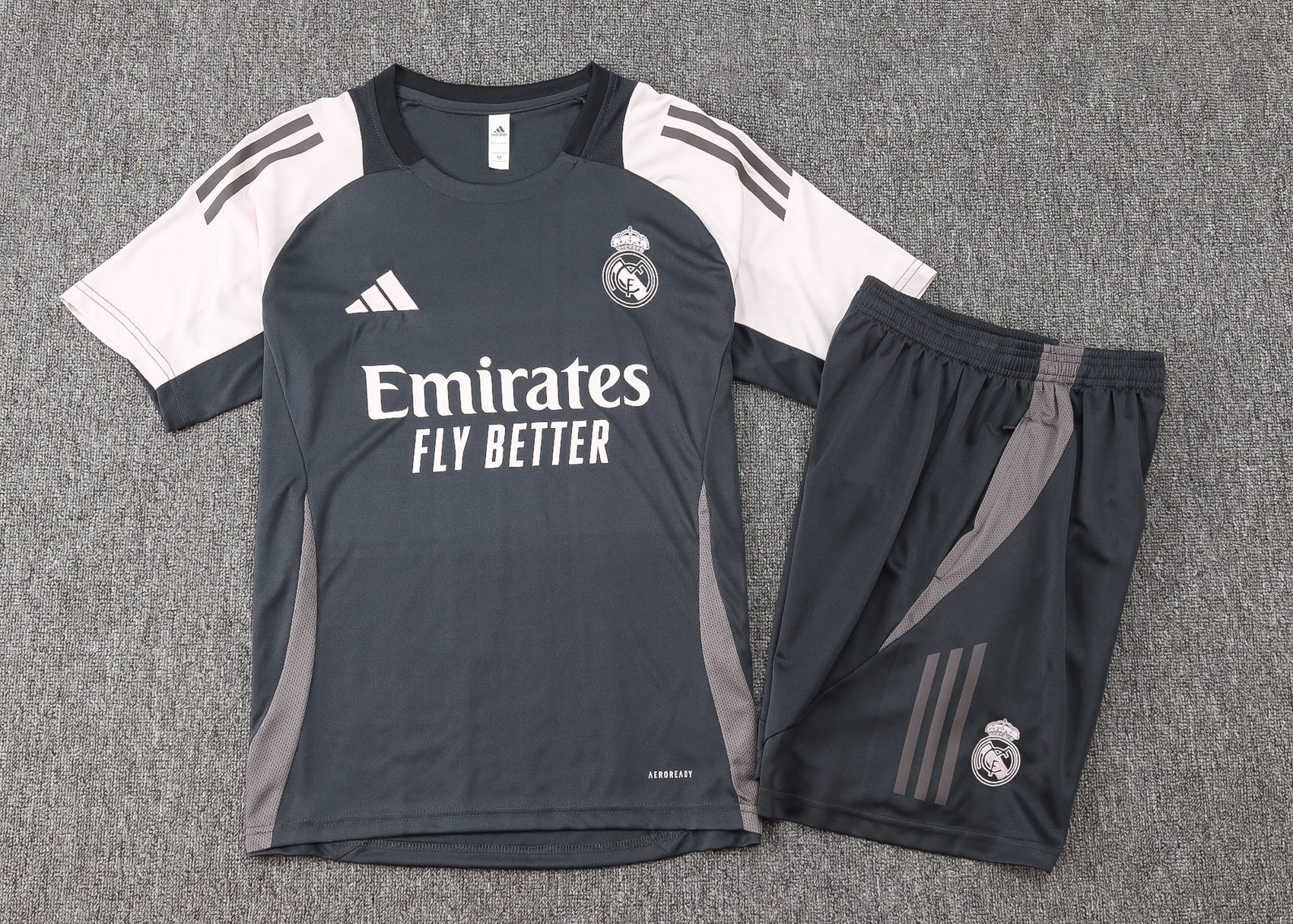 New Real Madrid 6º TrackSuit Corto 24/25