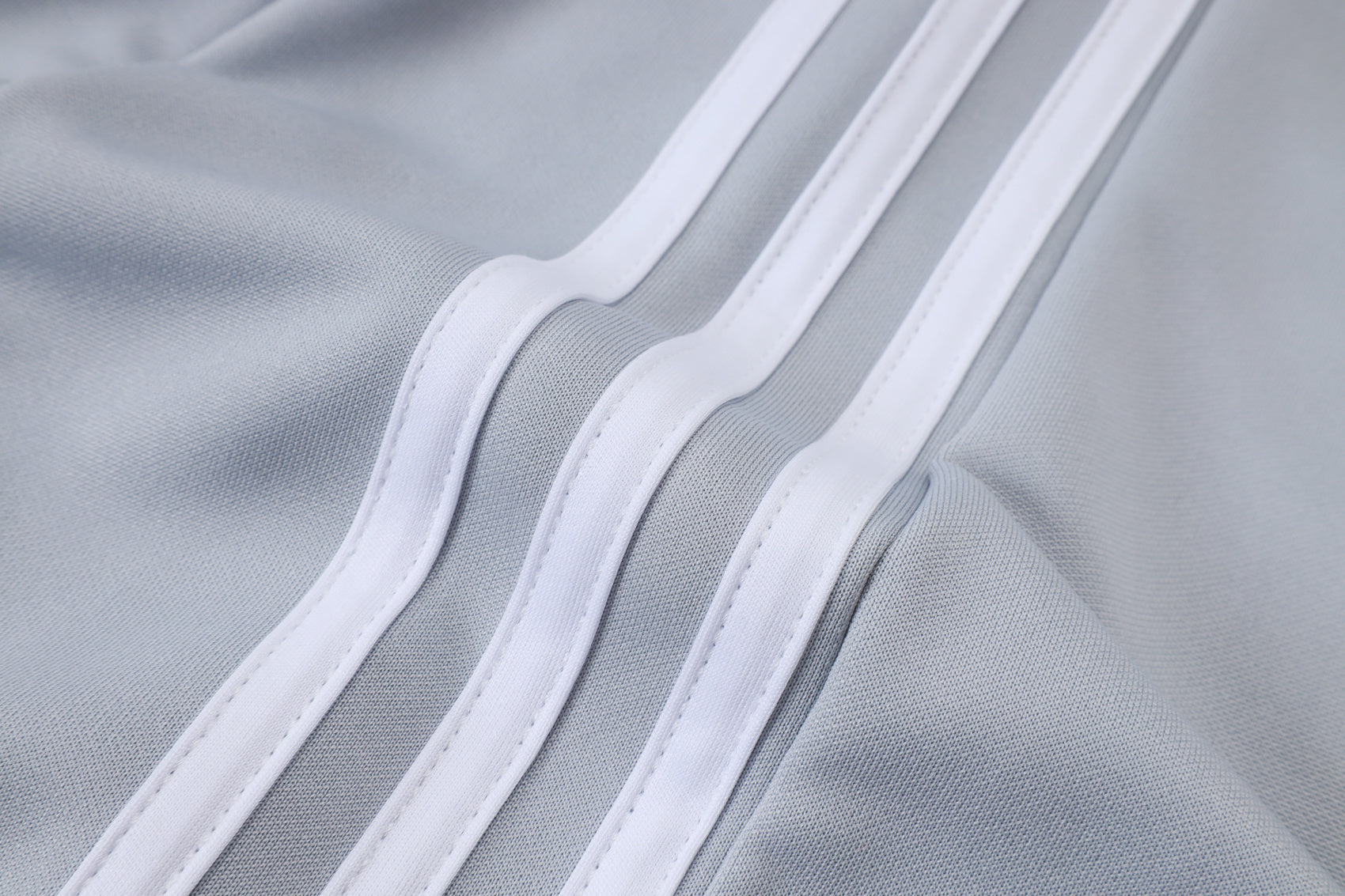 New Real Madrid TrackSuit Complete 1º 25/26