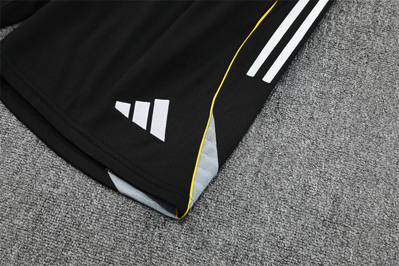 New Real Madrid Away TrackSuit Corto 25/26