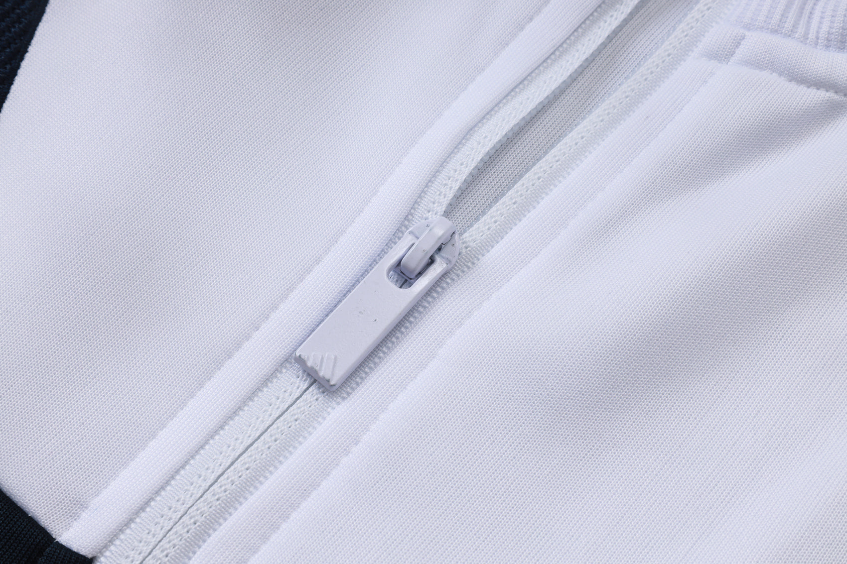 New Real Madrid 2º TrackSuit Complete Cremallera 26/27