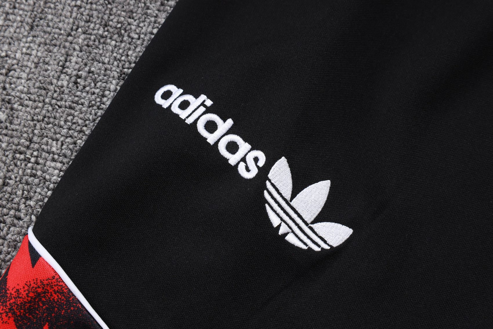 New Manchester United TrackSuit Complete 25/26