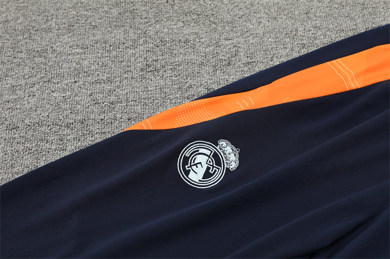 Niño - New Real Madrid 4º TrackSuit Complete 24/25