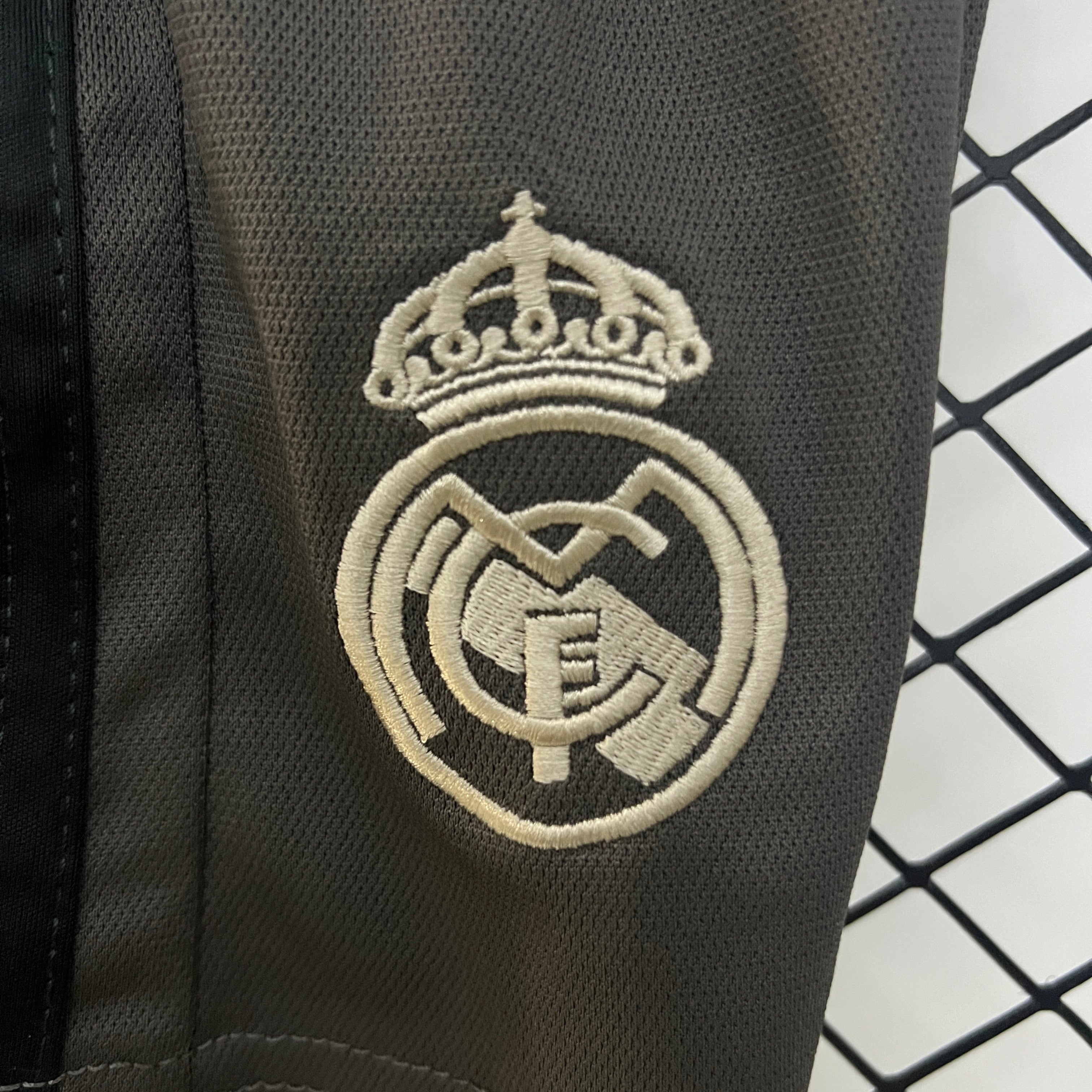 Conjunto Niño Real Madrid 2024/25
