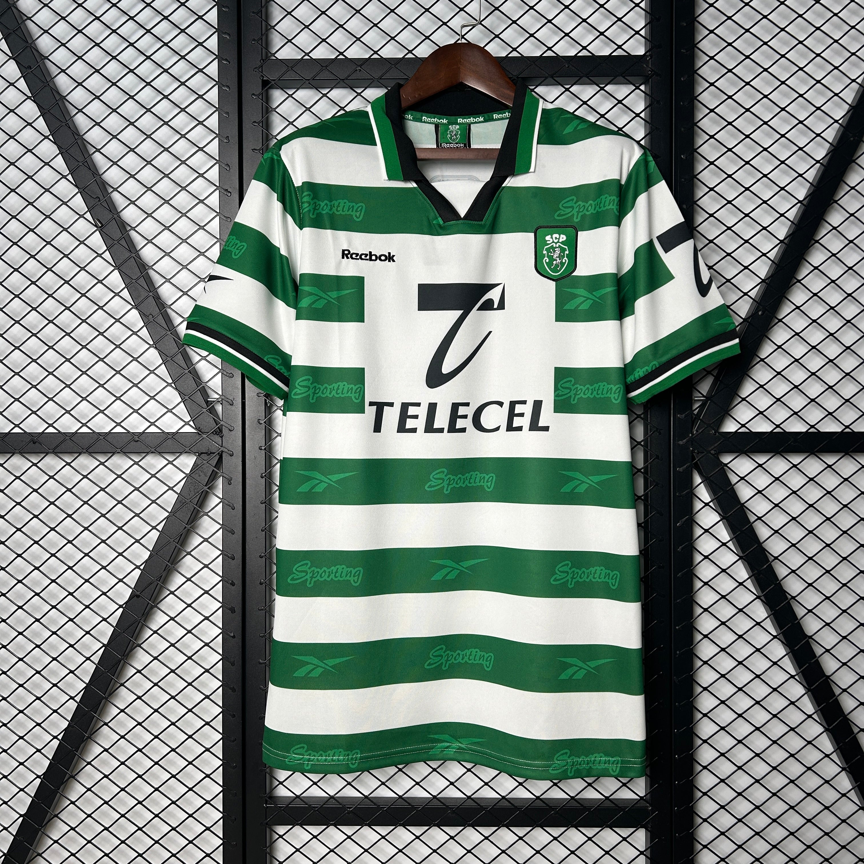 New Sporting Lisboa Retro Shirt 99/00