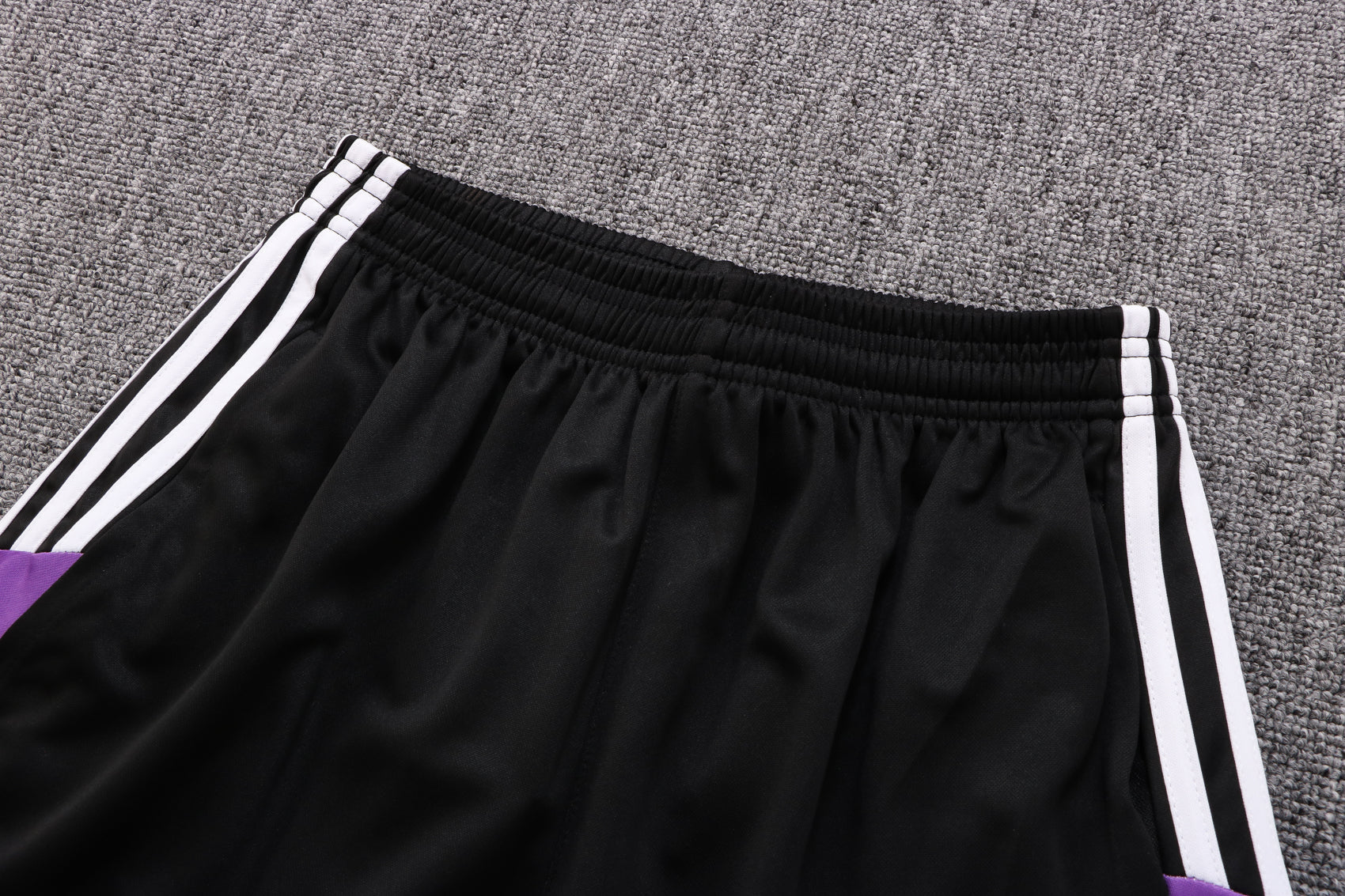 New Real Madrid TrackSuit Corto 2º